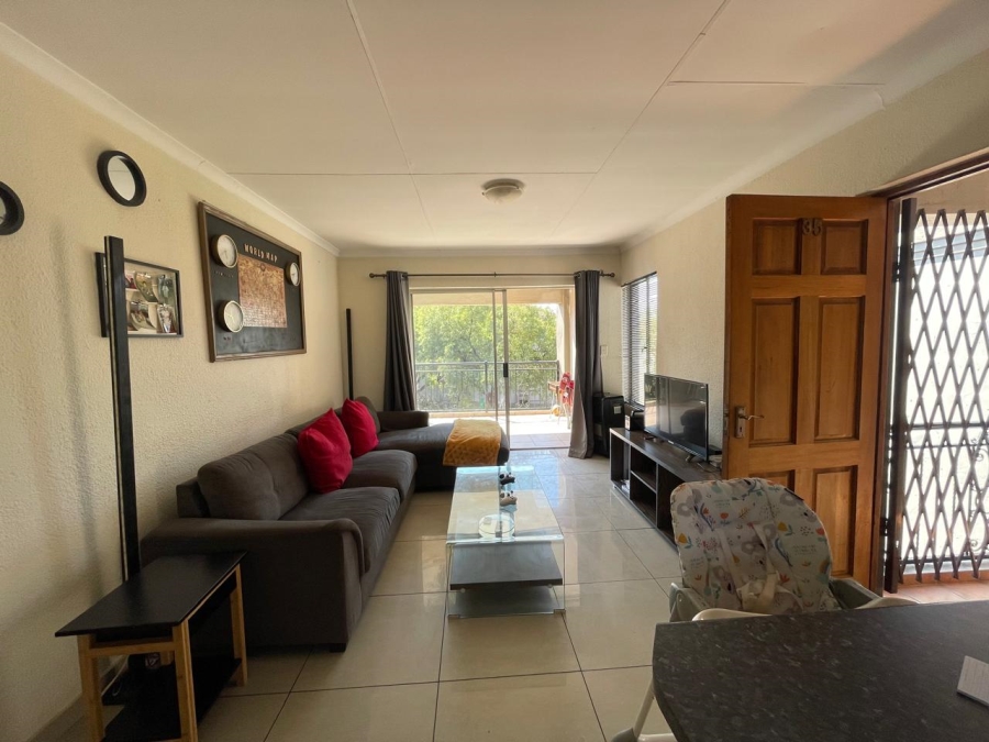 2 Bedroom Property for Sale in Willowbrook Gauteng
