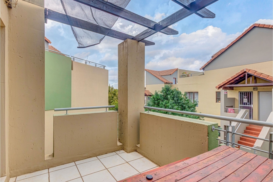 1 Bedroom Property for Sale in Broadacres Gauteng