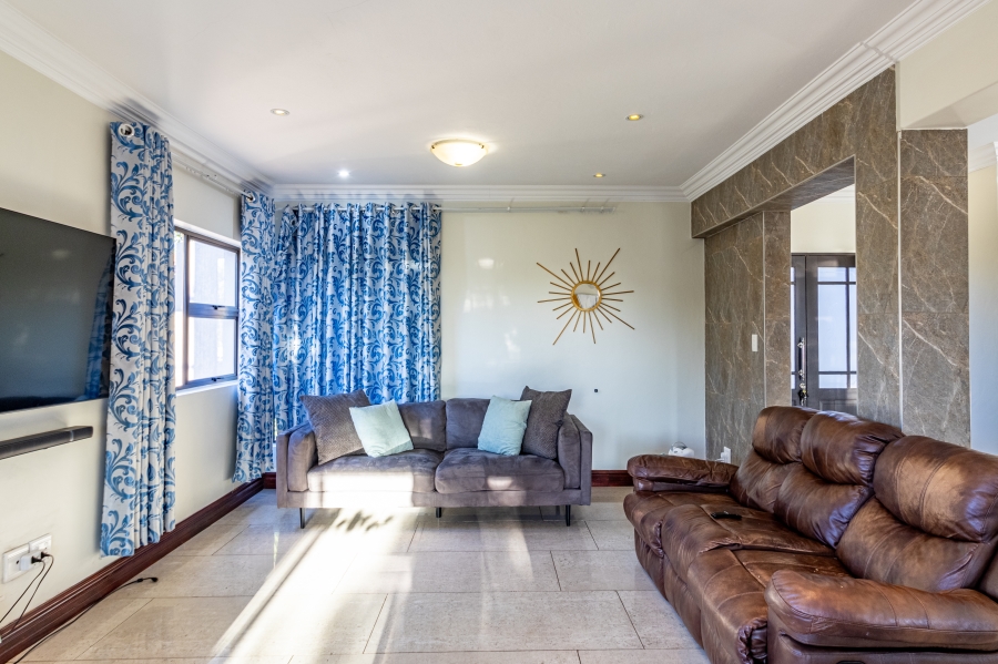 To Let 4 Bedroom Property for Rent in Willow Acres Gauteng