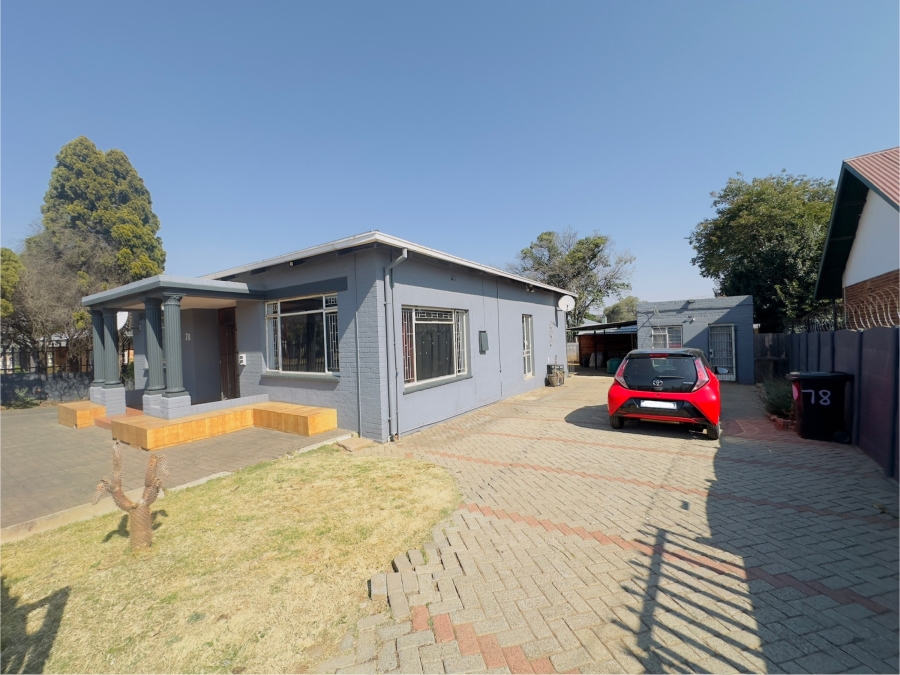 3 Bedroom Property for Sale in Florentia Gauteng