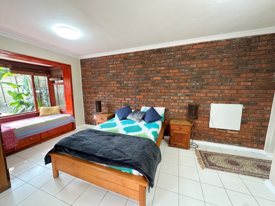 To Let 1 Bedroom Property for Rent in Highlands North Gauteng