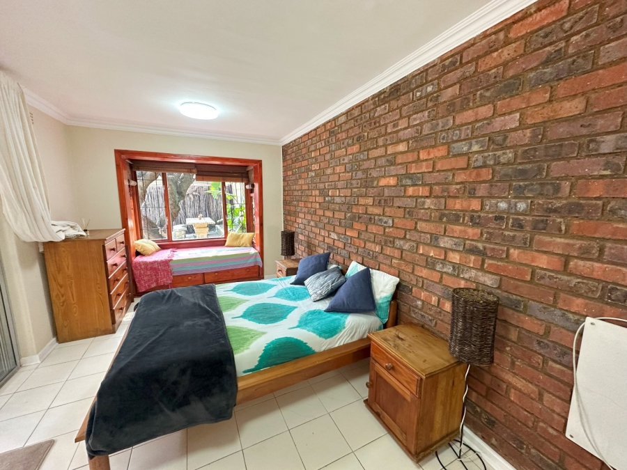 To Let 1 Bedroom Property for Rent in Highlands North Gauteng