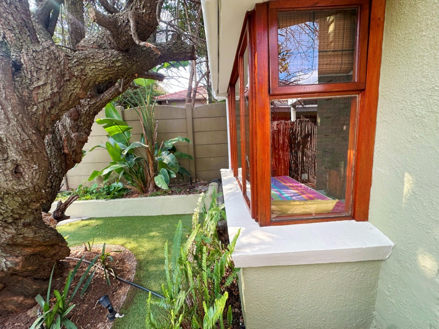 To Let 1 Bedroom Property for Rent in Highlands North Gauteng