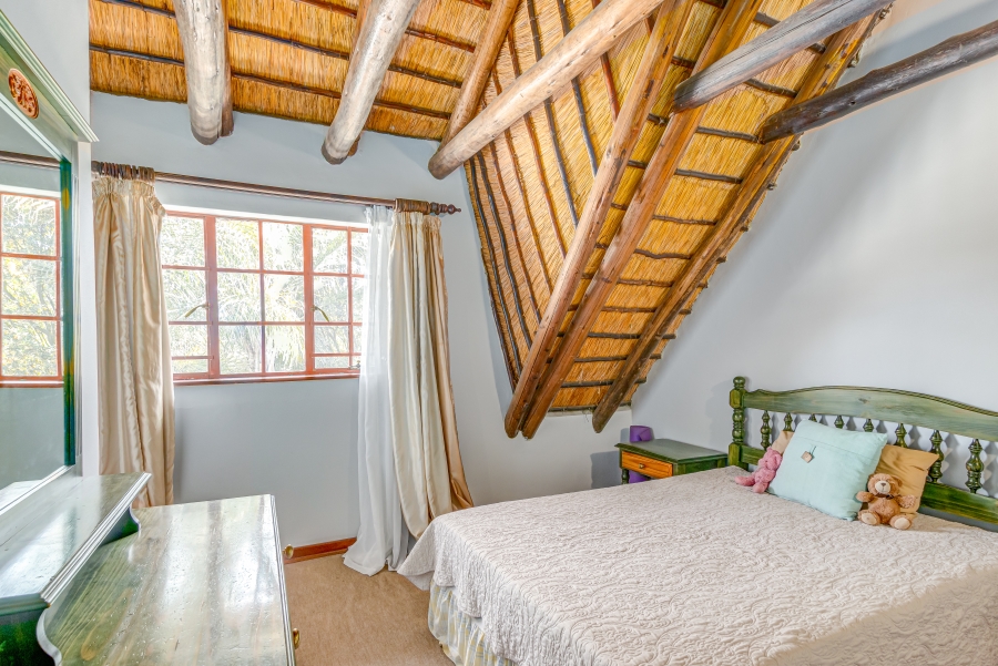 4 Bedroom Property for Sale in Glen Austin Gauteng