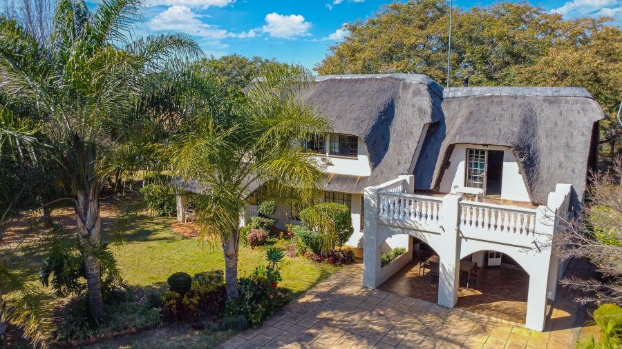 4 Bedroom Property for Sale in Glen Austin Gauteng