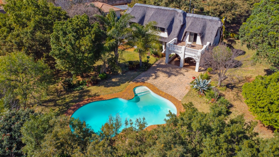 4 Bedroom Property for Sale in Glen Austin Gauteng