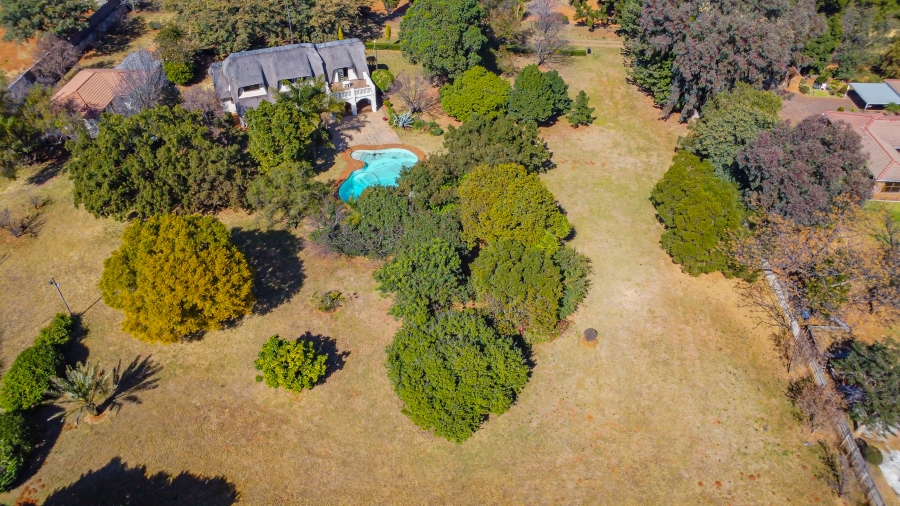 4 Bedroom Property for Sale in Glen Austin Gauteng