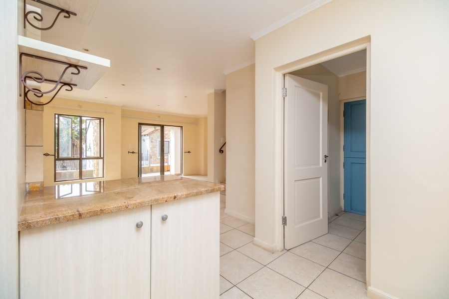 3 Bedroom Property for Sale in Allens Nek Gauteng