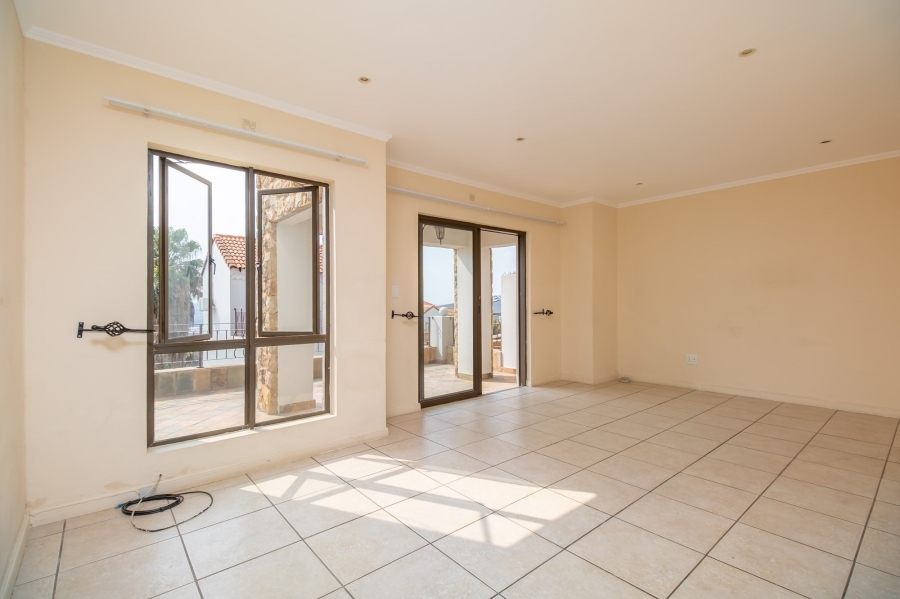 3 Bedroom Property for Sale in Allens Nek Gauteng