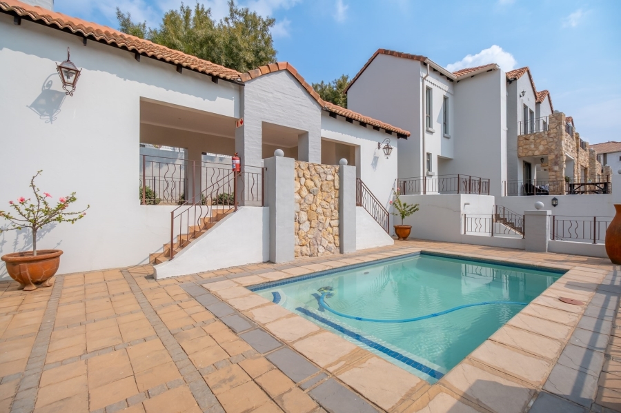 3 Bedroom Property for Sale in Allens Nek Gauteng