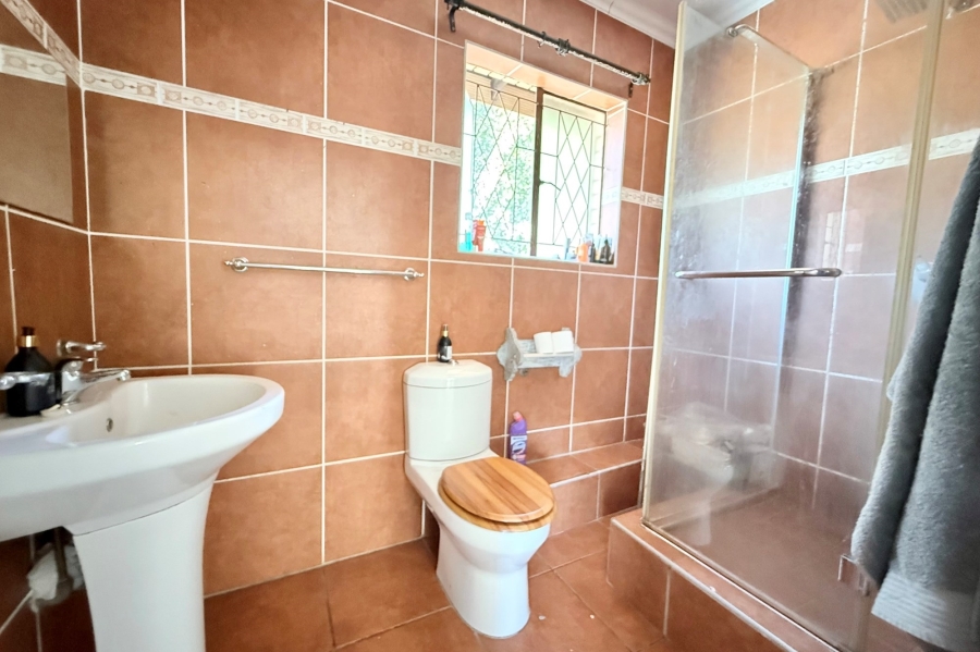 2 Bedroom Property for Sale in Elardus Park Gauteng
