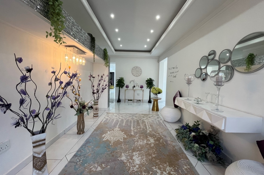 5 Bedroom Property for Sale in Bedfordview Gauteng