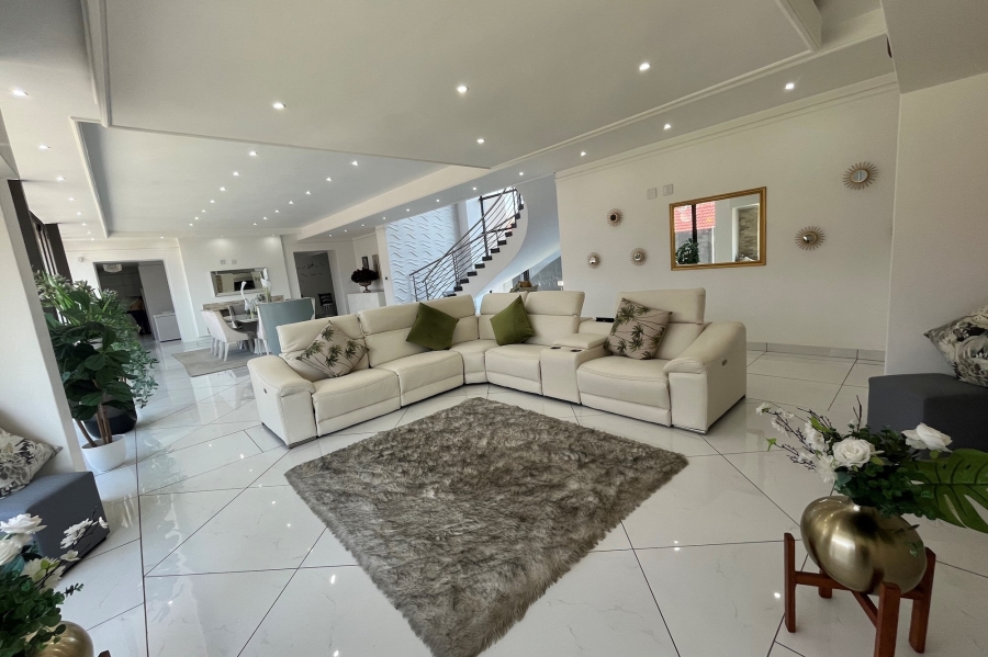 5 Bedroom Property for Sale in Bedfordview Gauteng