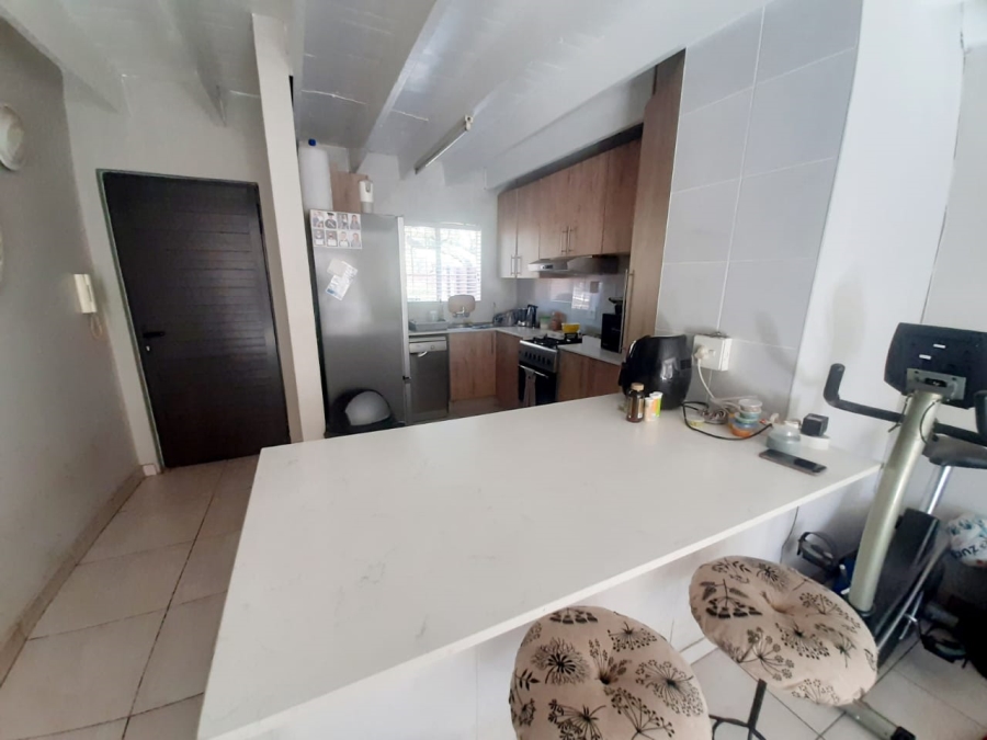 4 Bedroom Property for Sale in Eldoraigne Gauteng