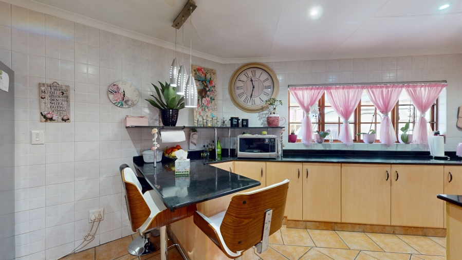 4 Bedroom Property for Sale in Sunward Park Gauteng