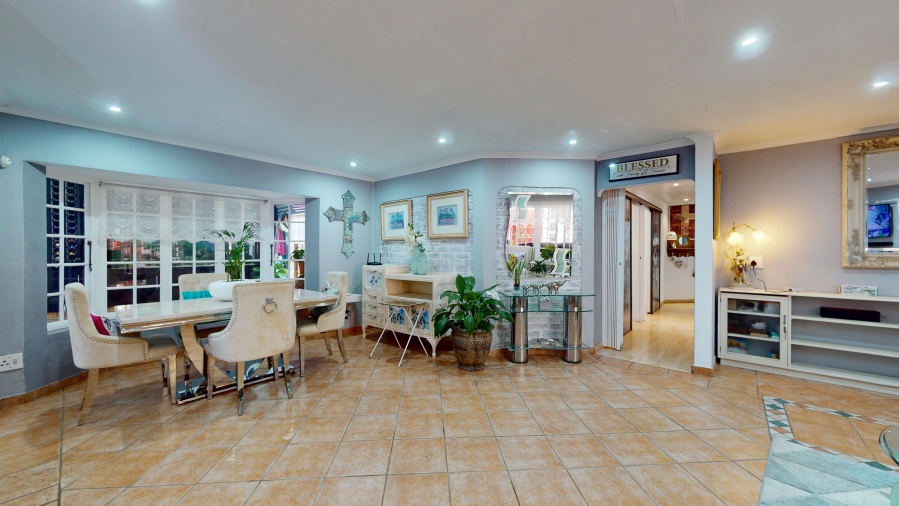 4 Bedroom Property for Sale in Sunward Park Gauteng