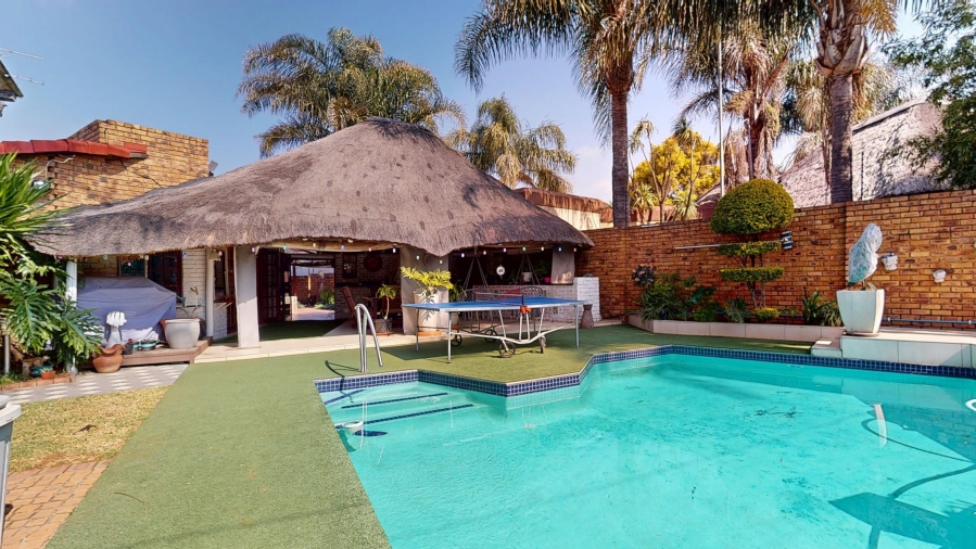 4 Bedroom Property for Sale in Sunward Park Gauteng
