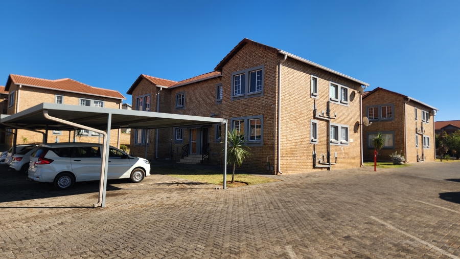2 Bedroom Property for Sale in Meyersdal Gauteng