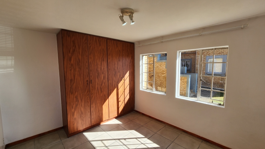 2 Bedroom Property for Sale in Meyersdal Gauteng