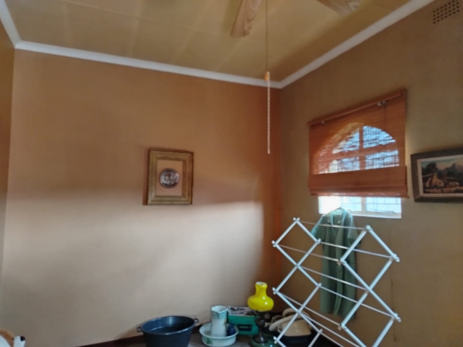 6 Bedroom Property for Sale in Three Rivers Gauteng