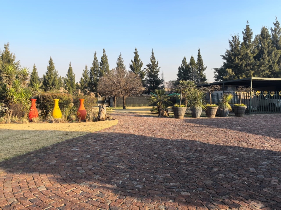 4 Bedroom Property for Sale in Withok Estate Gauteng