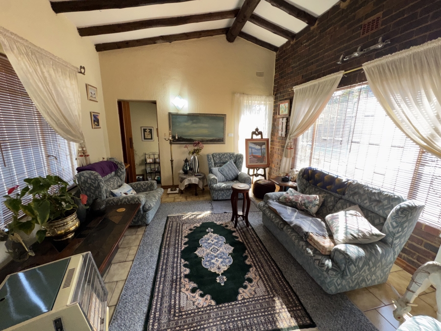 3 Bedroom Property for Sale in Roodekrans Gauteng