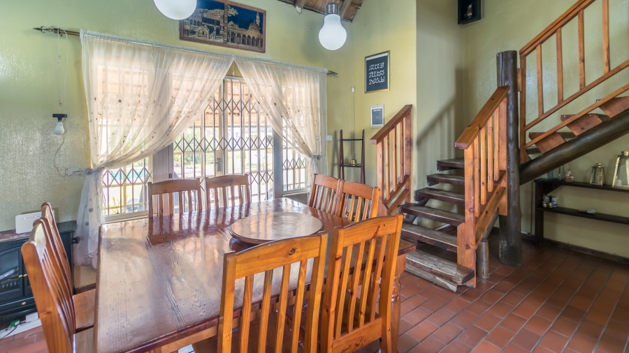 6 Bedroom Property for Sale in Glen Austin Gauteng