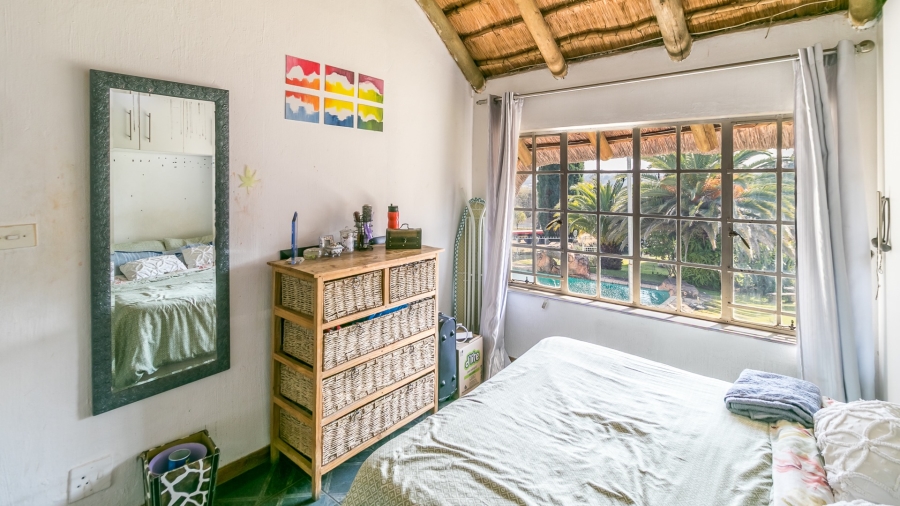 6 Bedroom Property for Sale in Glen Austin Gauteng