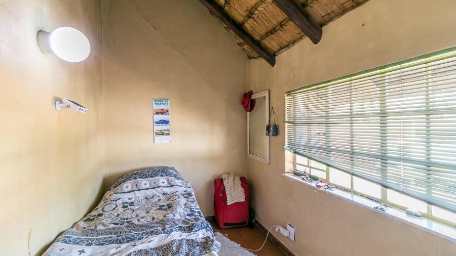 6 Bedroom Property for Sale in Glen Austin Gauteng