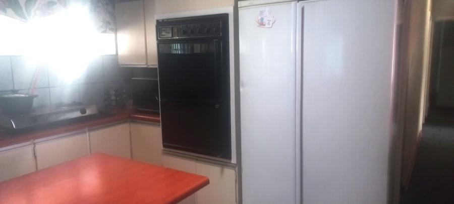 3 Bedroom Property for Sale in Selcourt Gauteng