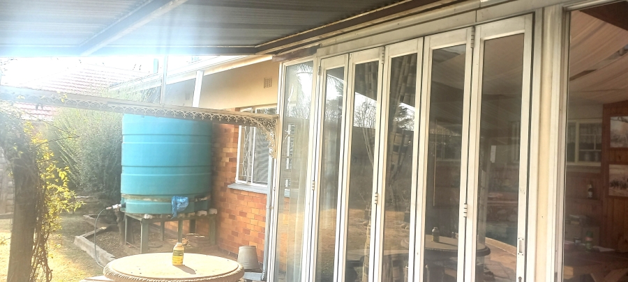 3 Bedroom Property for Sale in Selcourt Gauteng
