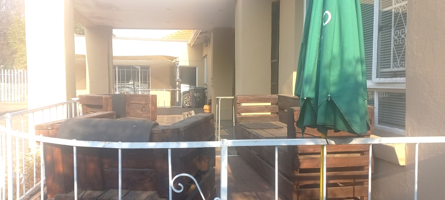 3 Bedroom Property for Sale in Selcourt Gauteng