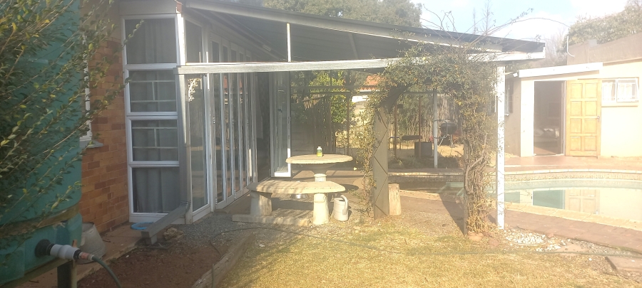 3 Bedroom Property for Sale in Selcourt Gauteng