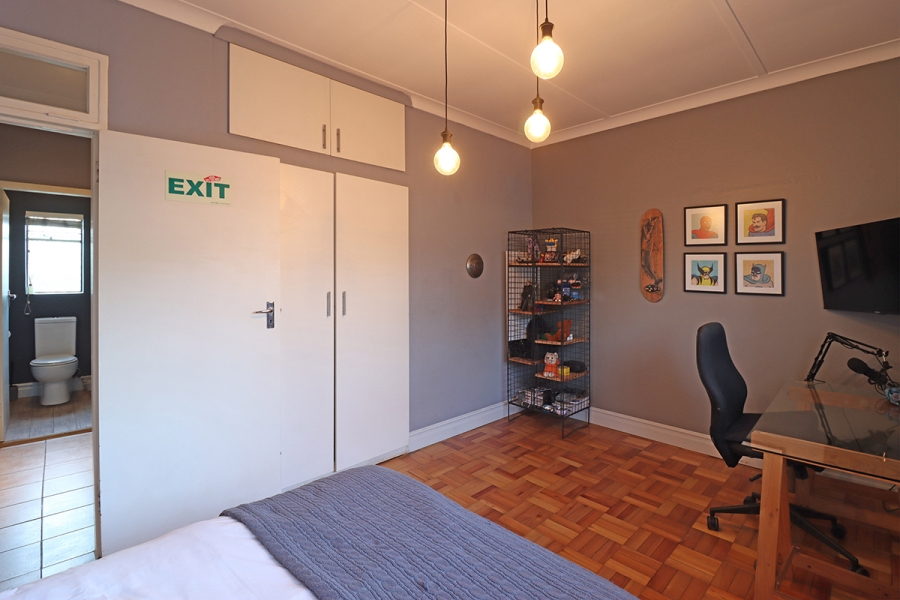 5 Bedroom Property for Sale in Lakeside Gauteng
