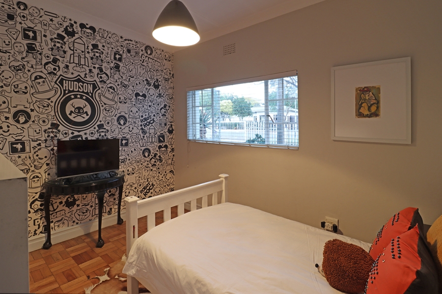 5 Bedroom Property for Sale in Lakeside Gauteng