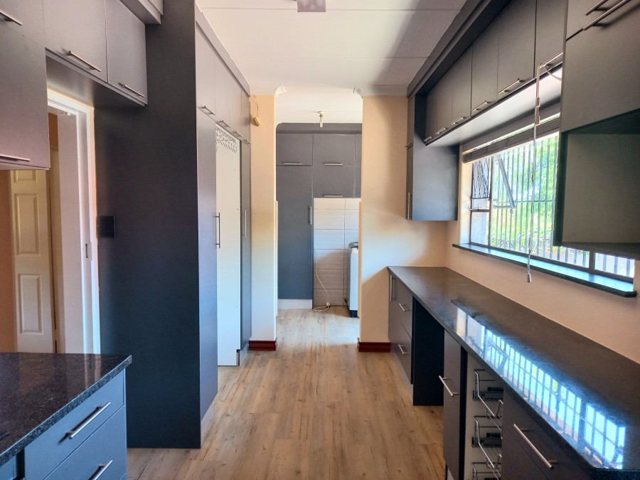 3 Bedroom Property for Sale in Blairgowrie Gauteng