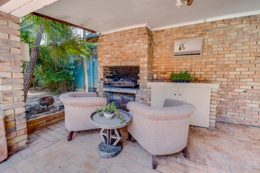 4 Bedroom Property for Sale in Northwold Gauteng