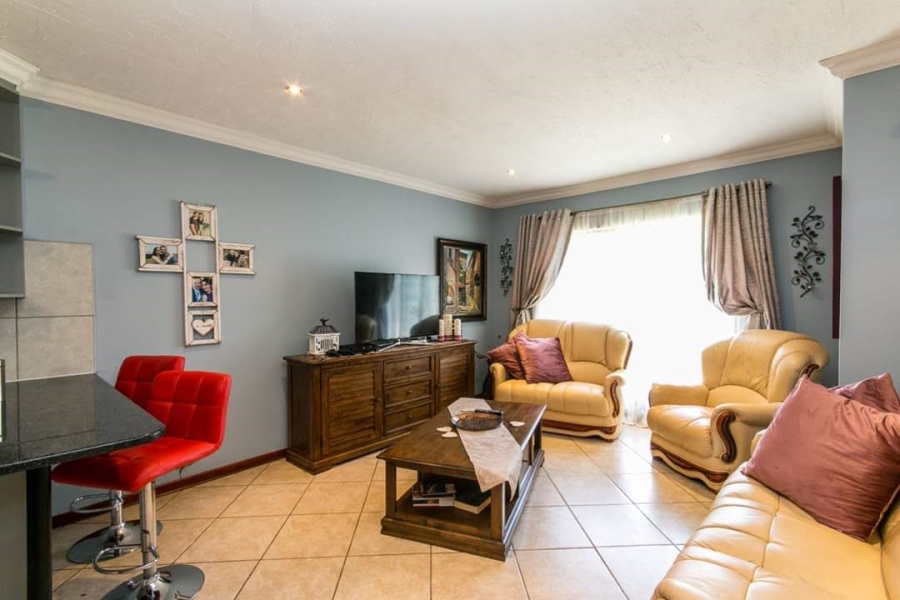 To Let 3 Bedroom Property for Rent in Noordheuwel Gauteng