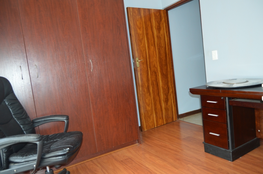 To Let 3 Bedroom Property for Rent in Noordheuwel Gauteng