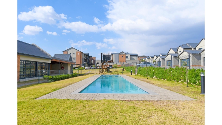 2 Bedroom Property for Sale in Kyalami Gauteng