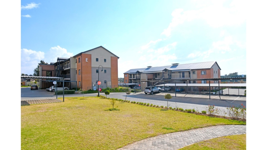 2 Bedroom Property for Sale in Kyalami Gauteng