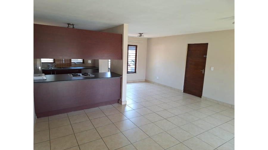 2 Bedroom Property for Sale in Vorna Valley Gauteng