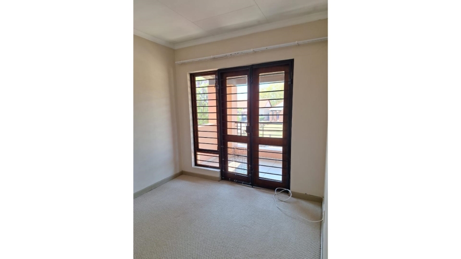 2 Bedroom Property for Sale in Vorna Valley Gauteng