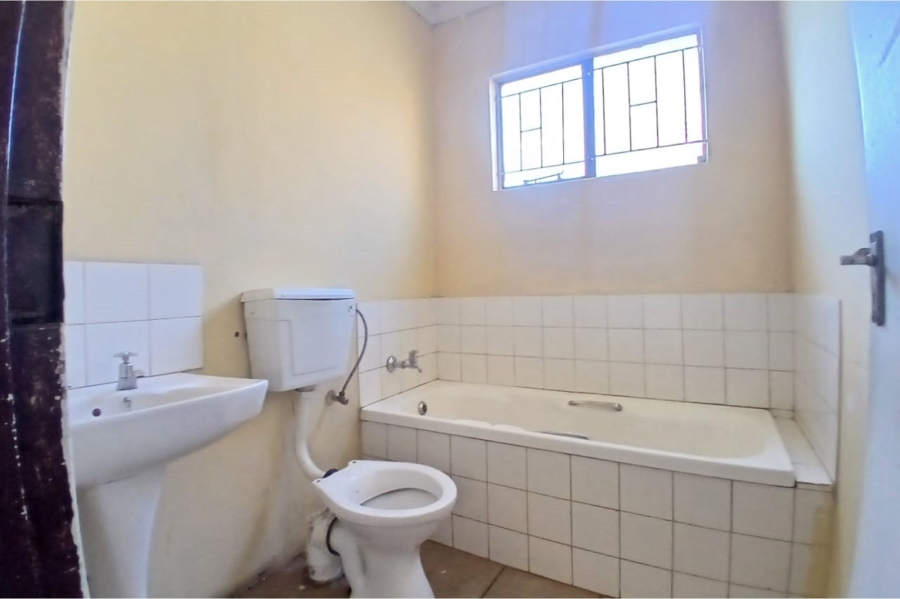 14 Bedroom Property for Sale in Tembisa Central Gauteng