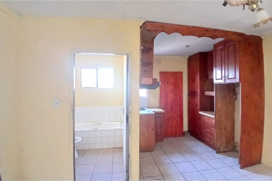 14 Bedroom Property for Sale in Tembisa Central Gauteng