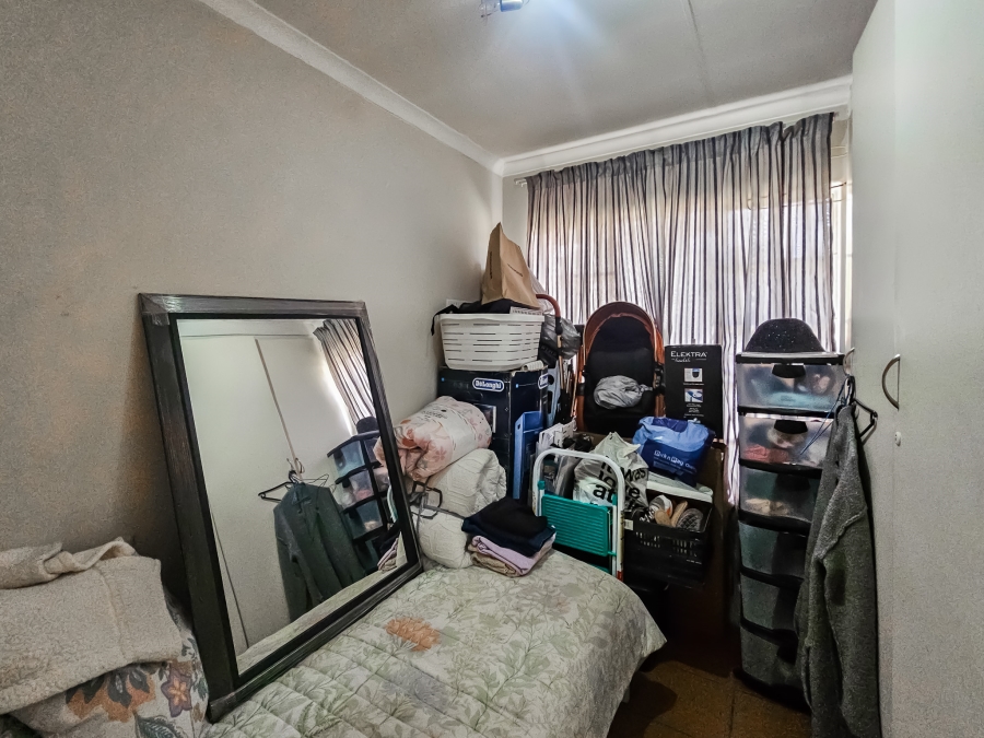 2 Bedroom Property for Sale in Weavind Park Gauteng