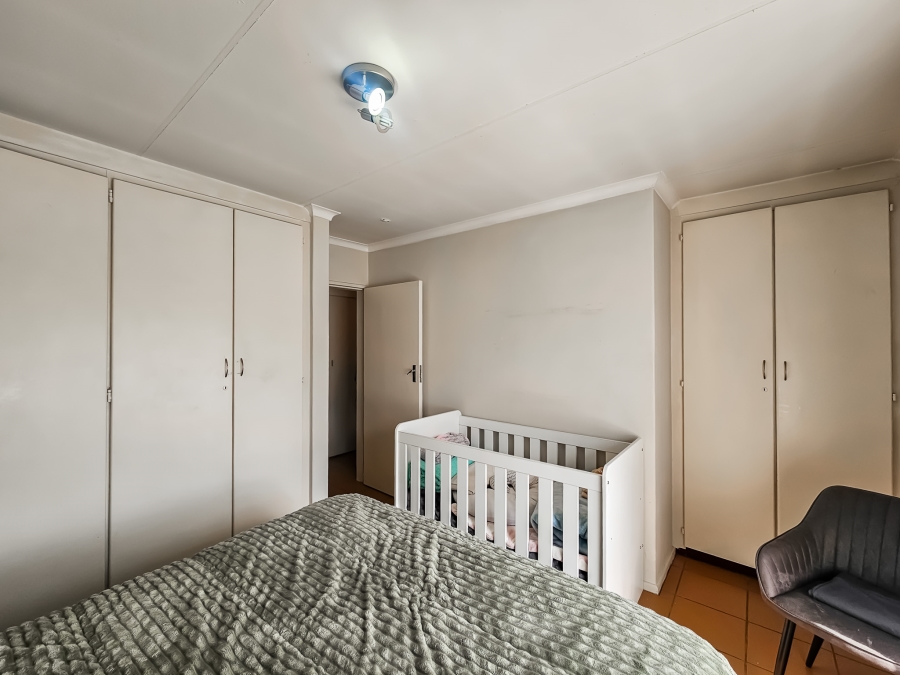 2 Bedroom Property for Sale in Weavind Park Gauteng