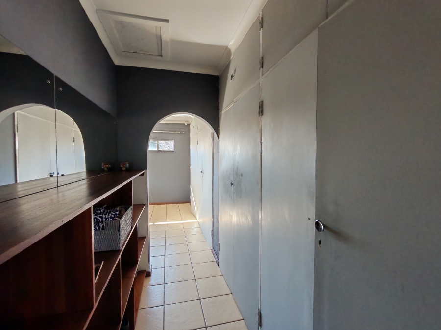 4 Bedroom Property for Sale in Birch Acres Gauteng