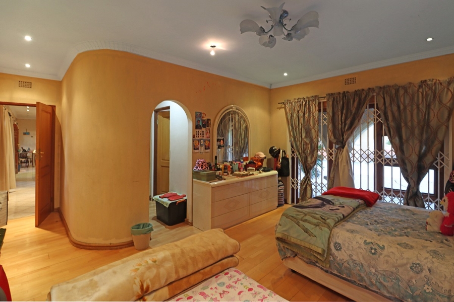 6 Bedroom Property for Sale in Bryanston Gauteng