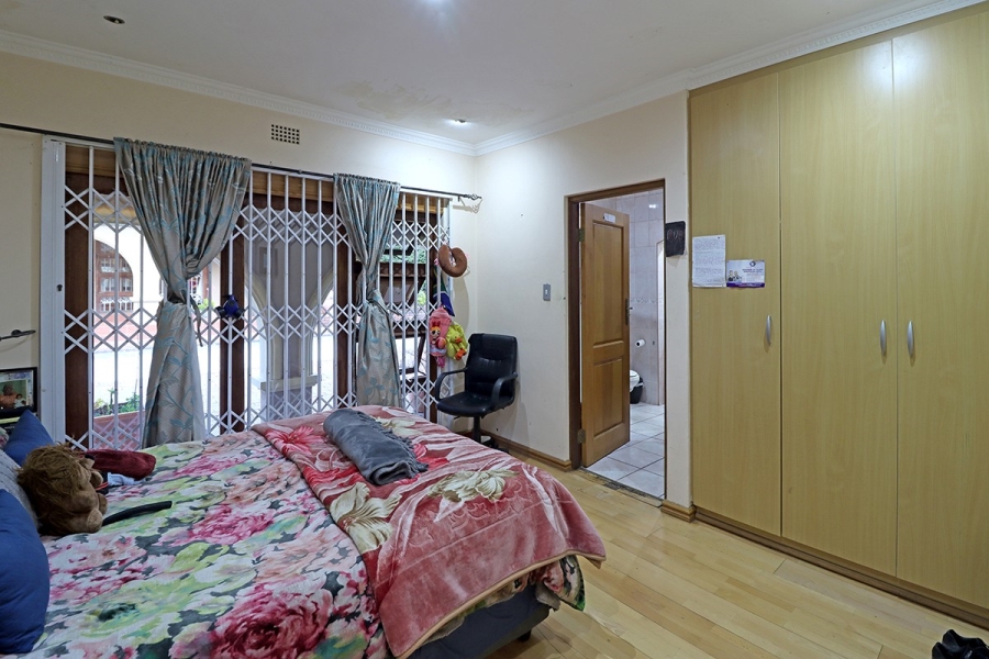 6 Bedroom Property for Sale in Bryanston Gauteng